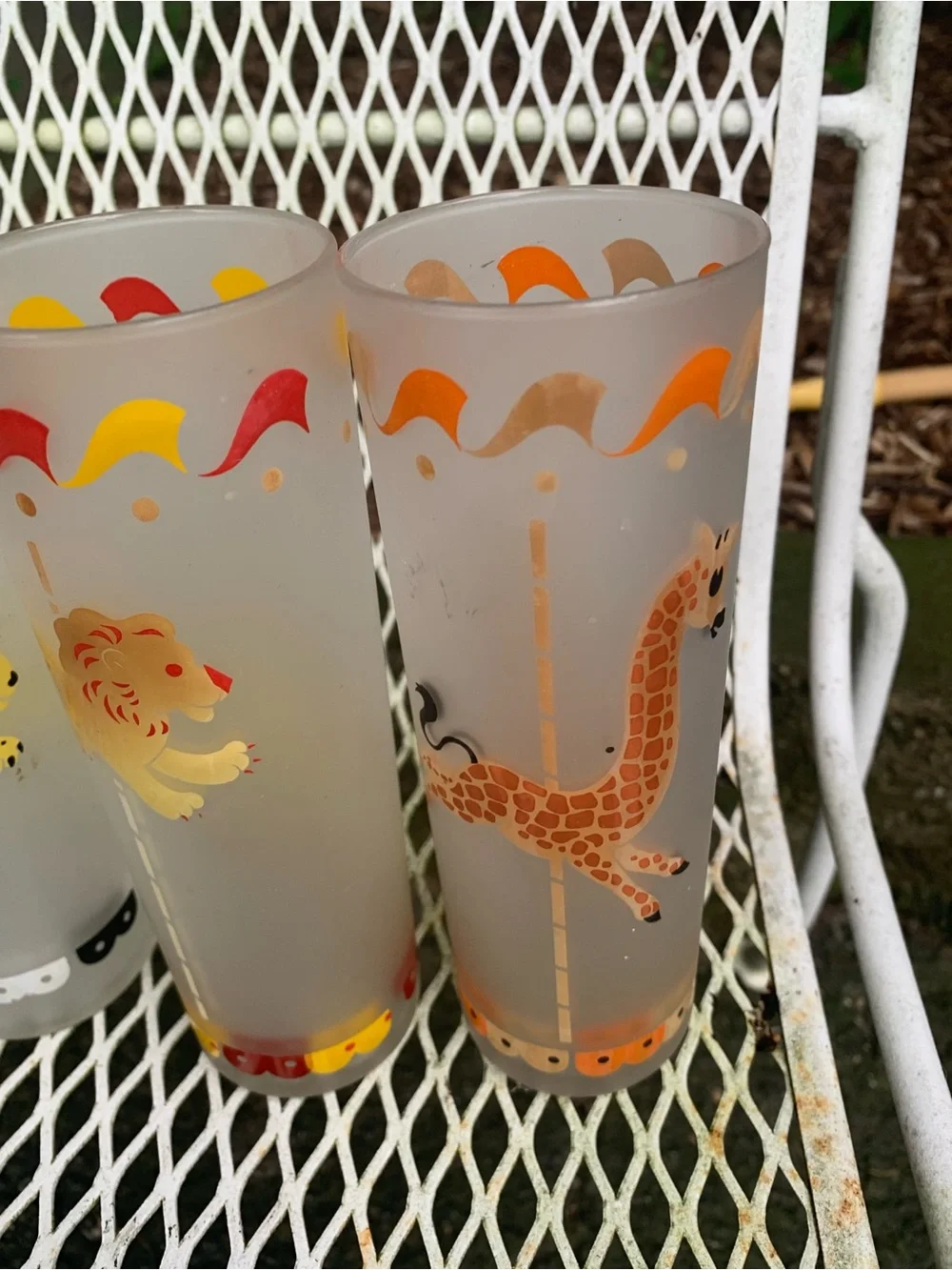 Vintage set six